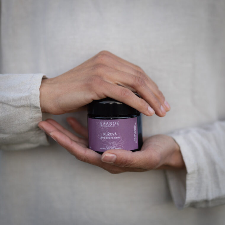 Ružová ílová pleťová maska